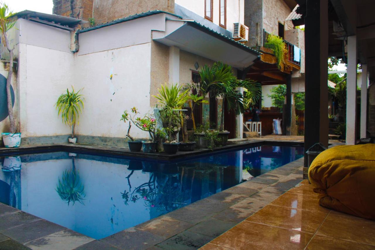 Wahyu Gili 1 Hotell Gili Trawangan Exteriör bild